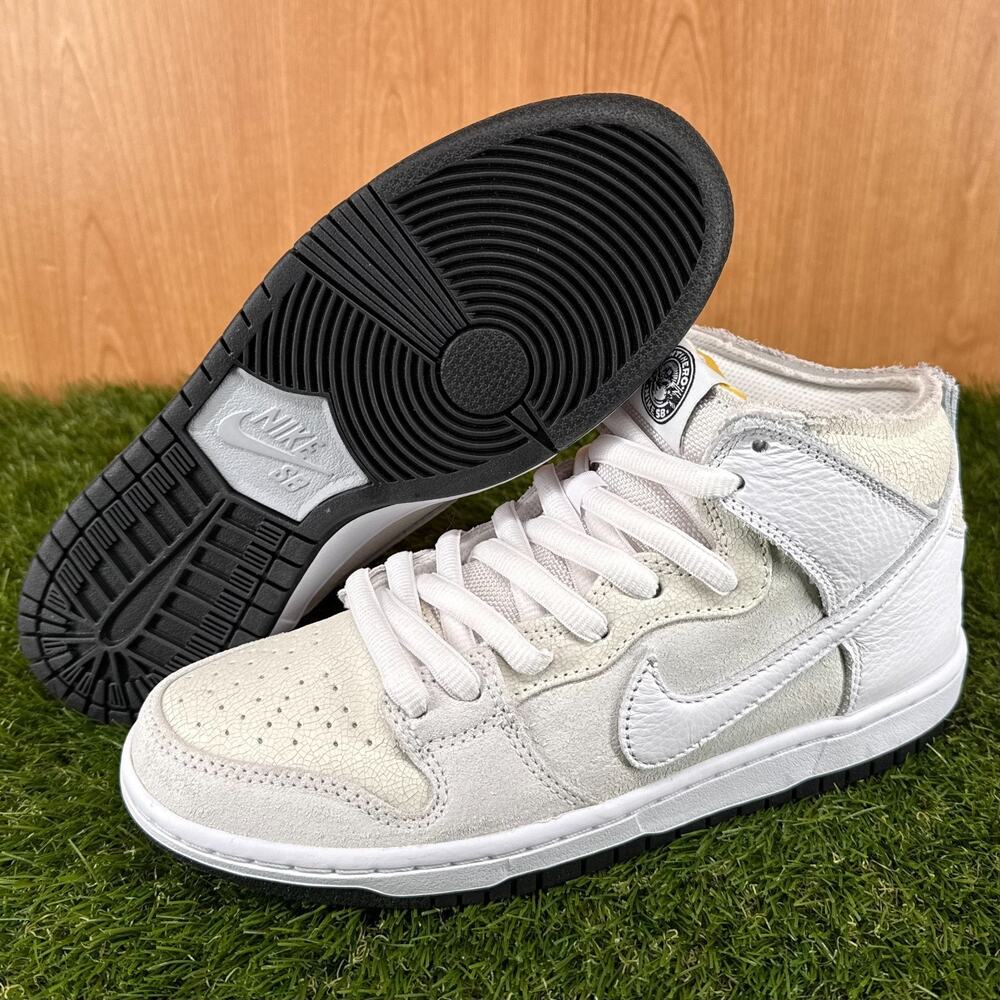 Nike SB Dunk High Antihero White Black Sneakers HM5837-100 Men's Size 7 - Picture 2 of 9